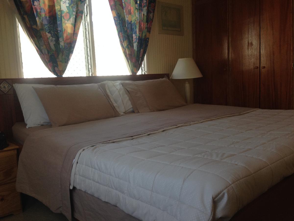 Eko Cozy Guest House St. John's Exterior foto